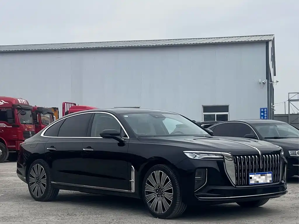 Hongqi H9 2025 2.0T Luxury 5 мест