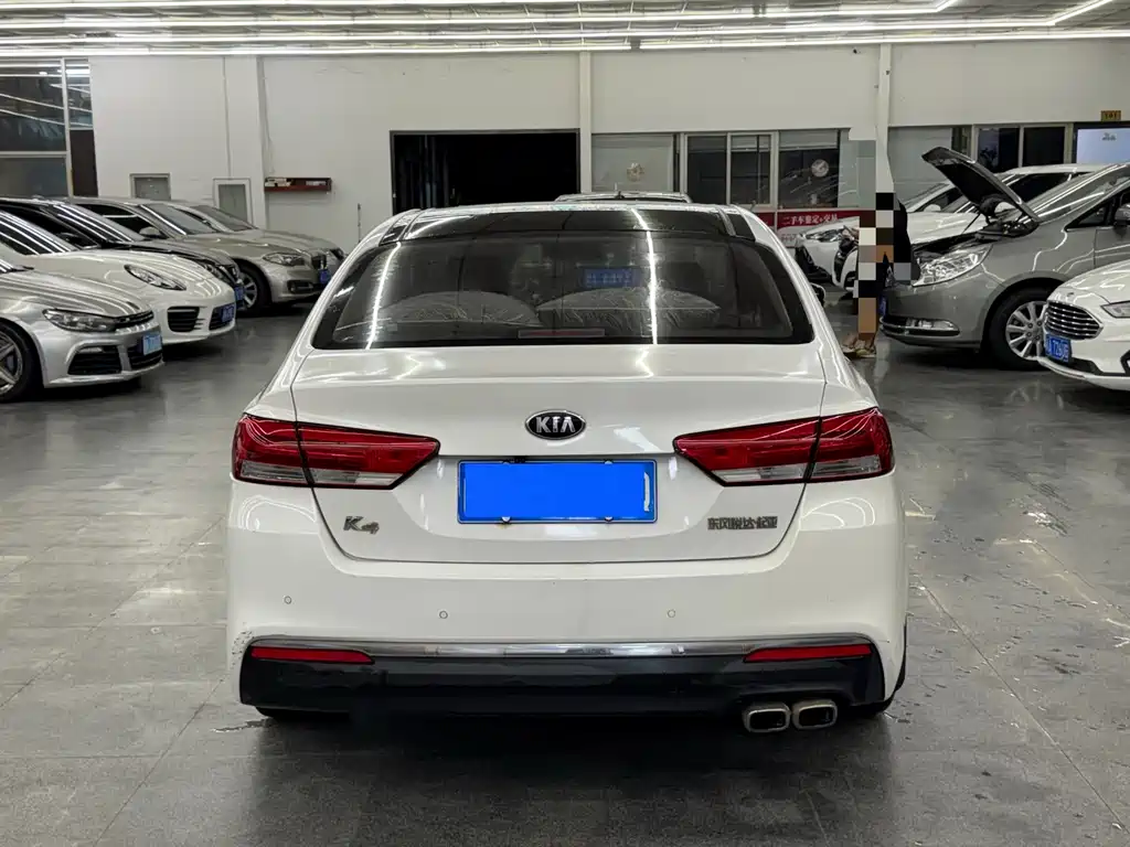 Kia K4 — миниатюра 5