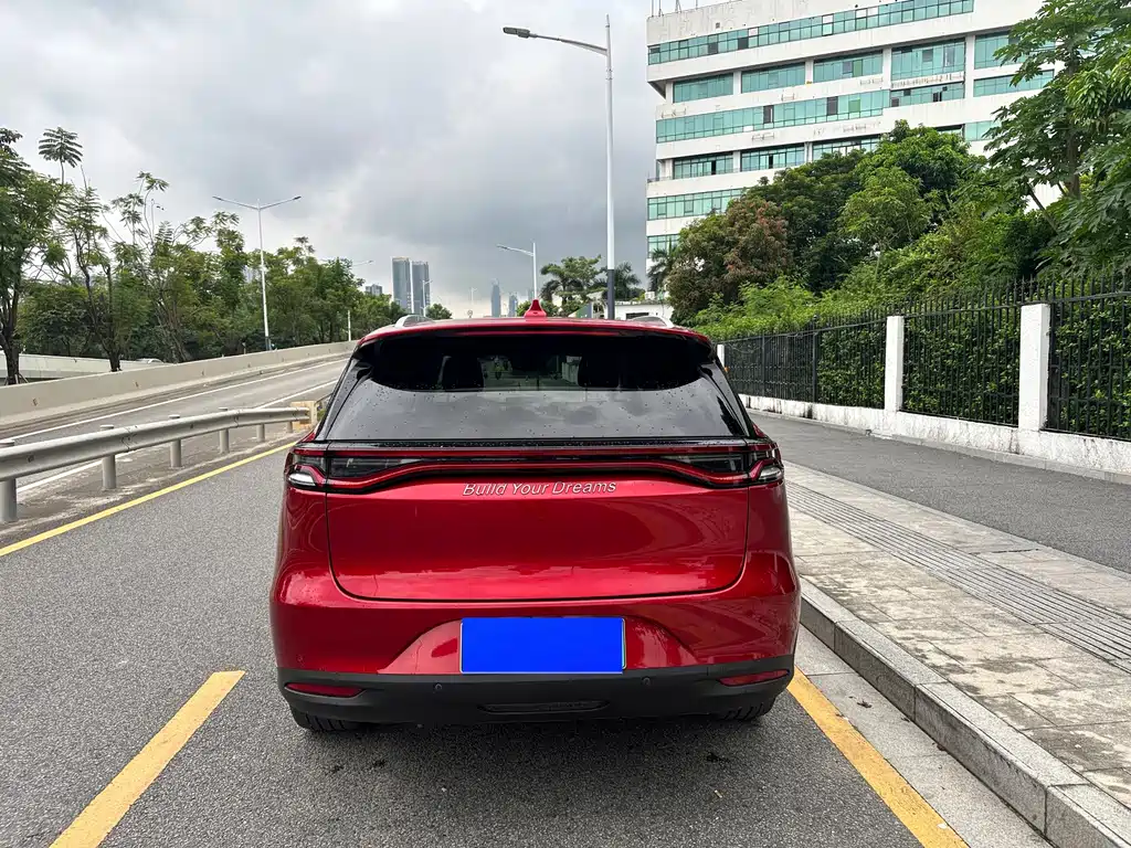 BYD Tang New Energy — миниатюра 17