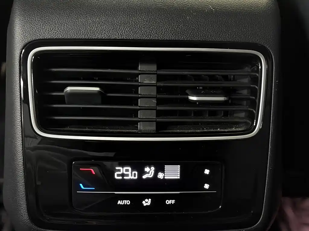 Volkswagen Tavendor — миниатюра 10