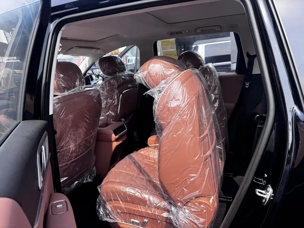 Wuling Xingguang L — миниатюра 7