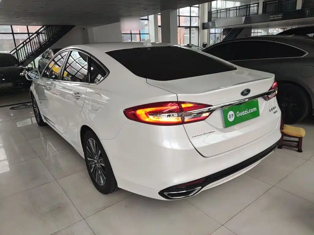 Ford Mondeo — миниатюра 5