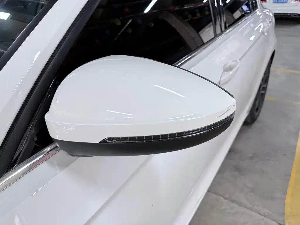 Volkswagen Lamando — миниатюра 6