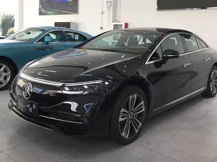 Mercedes-Benz EQS 2023 450+