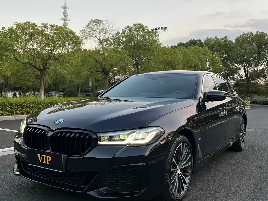 BMW 5 Series 2023