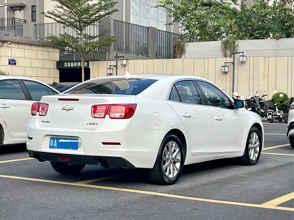 Chevrolet Malibu — миниатюра 6