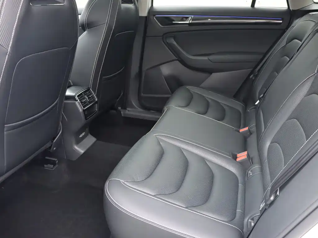 Skoda Kodiaq GT — миниатюра 13