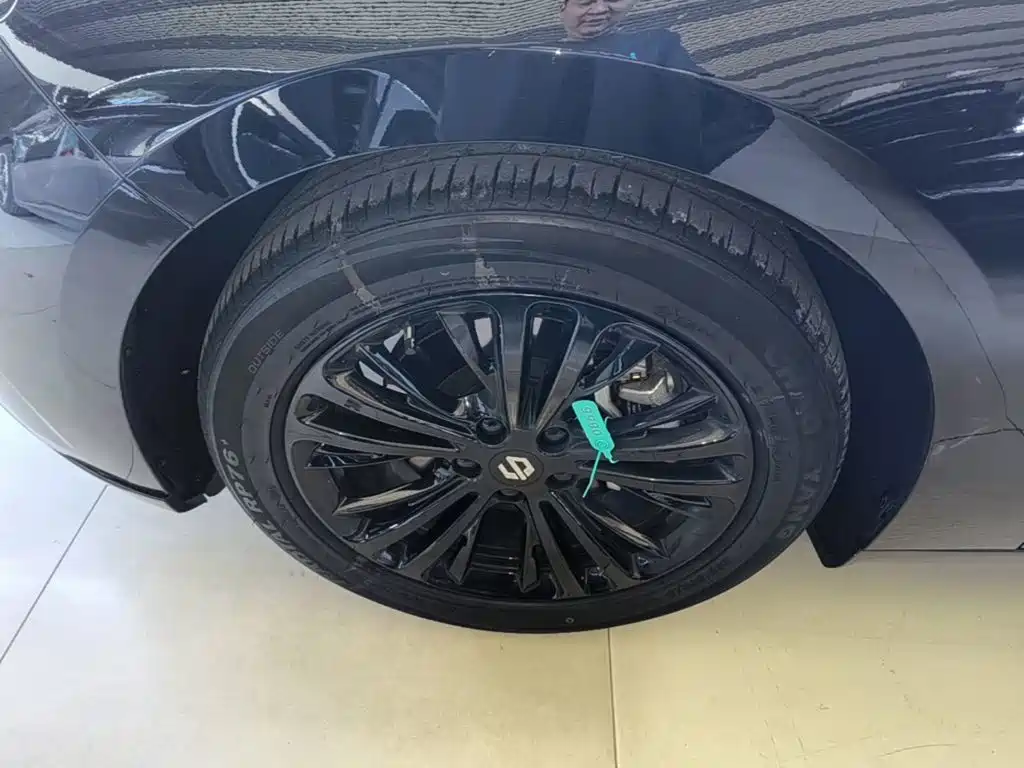 Leapmotor Leapmotor C01 — миниатюра 23