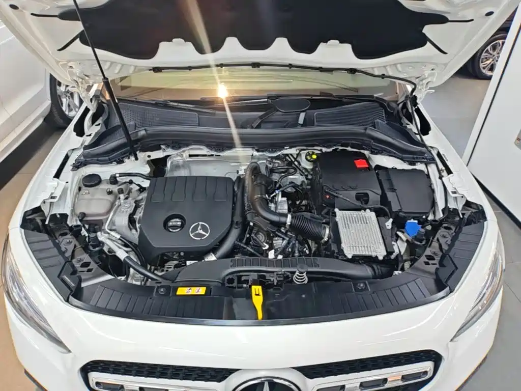 Mercedes-Benz GLA — миниатюра 20