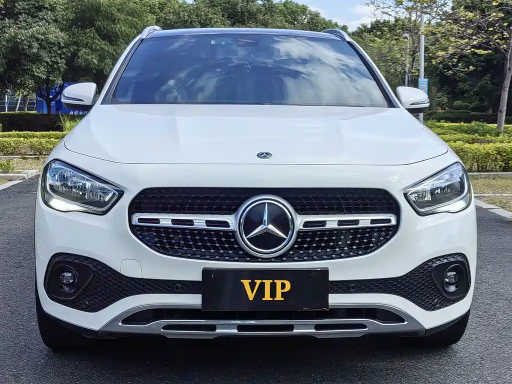 Mercedes-Benz GLA — миниатюра 2