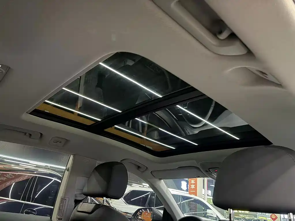 Audi Q8 — миниатюра 12