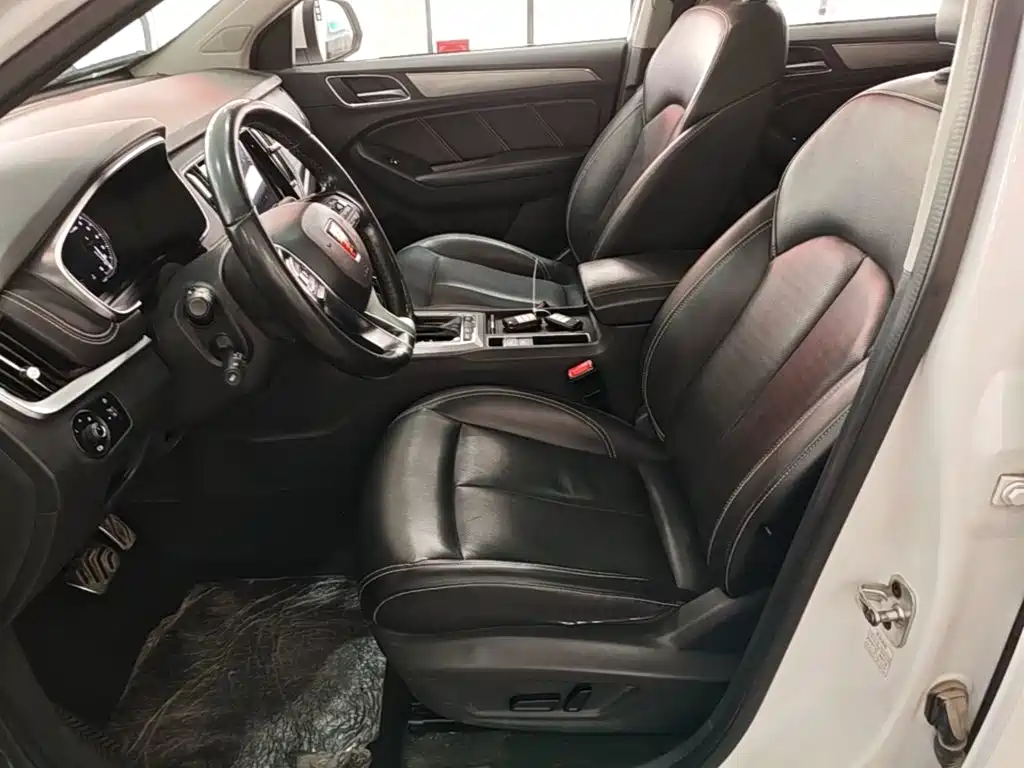 Roewe RX5 — миниатюра 15