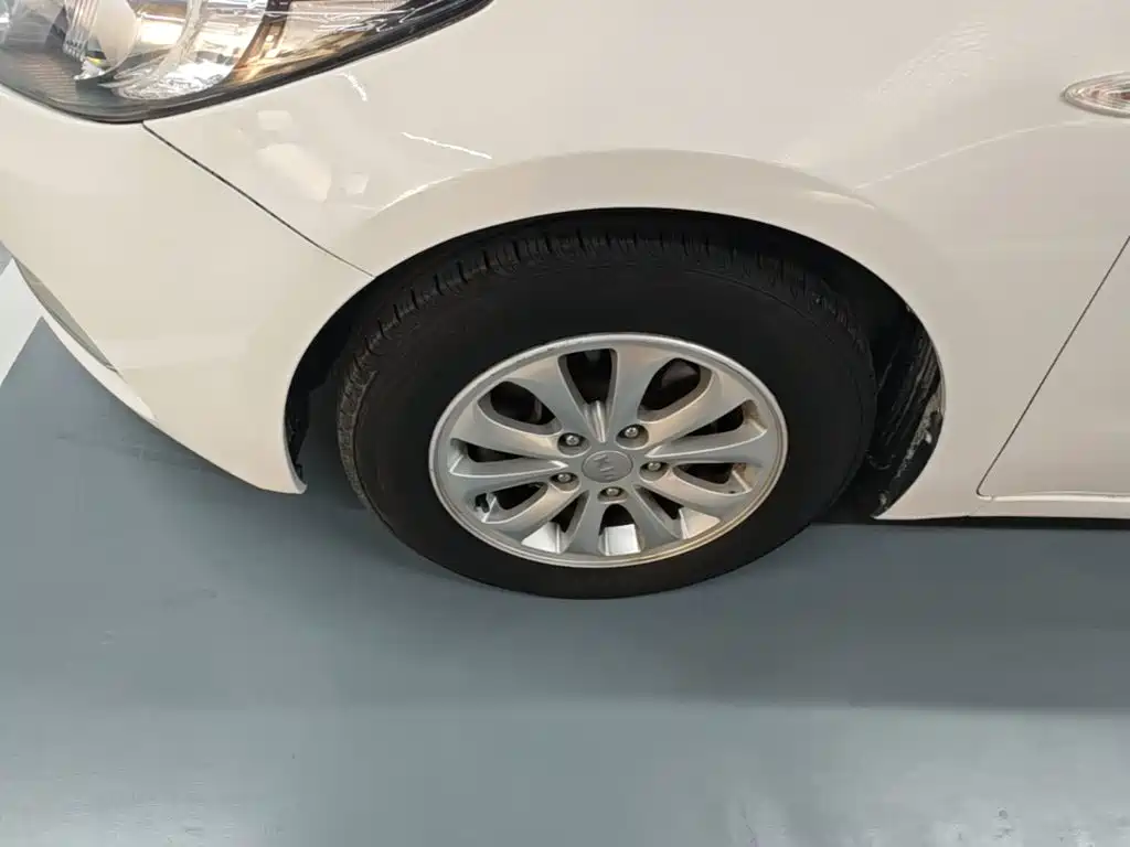 Kia K3 — миниатюра 23