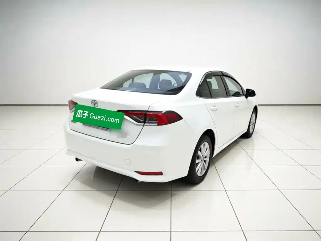 Toyota Corolla — миниатюра 6