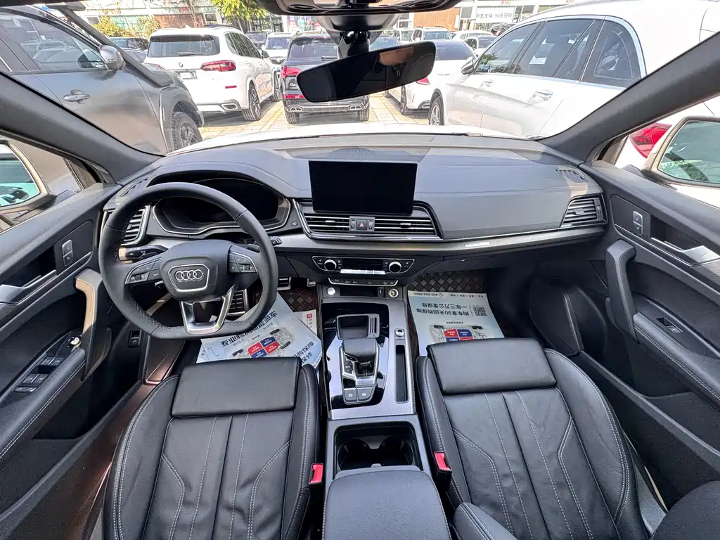 Audi Q5L — миниатюра 9