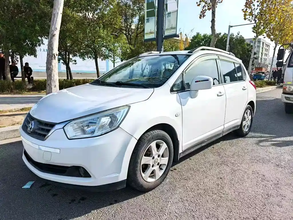 Venucia D50 2013