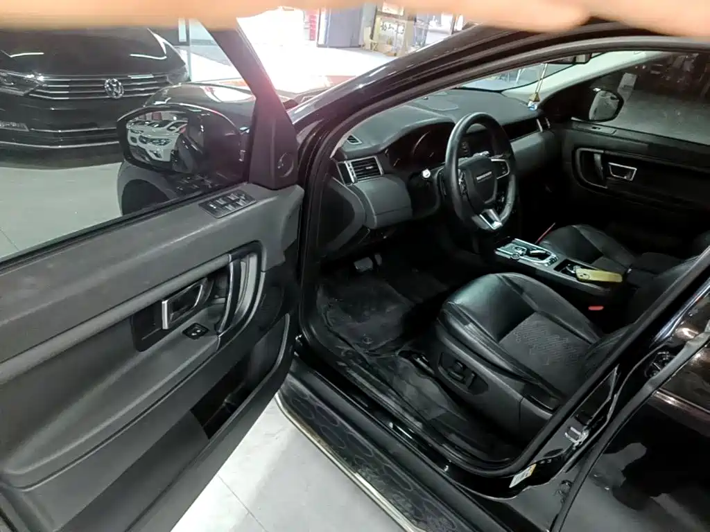 Land Rover Discovery Sport — миниатюра 16