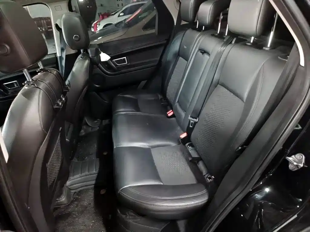Land Rover Discovery Sport — миниатюра 17