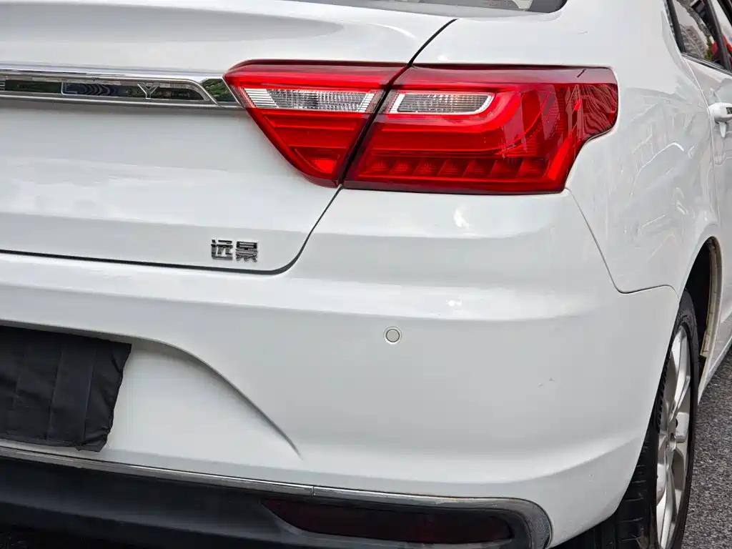 Geely Vision — миниатюра 10