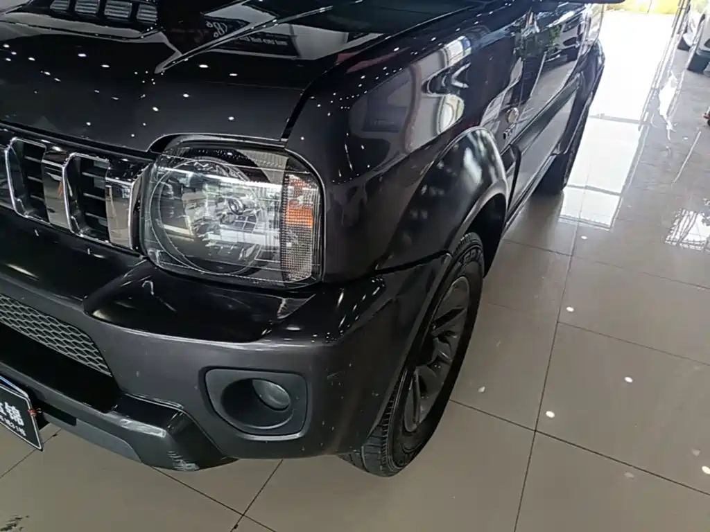 Suzuki Jimny — миниатюра 24