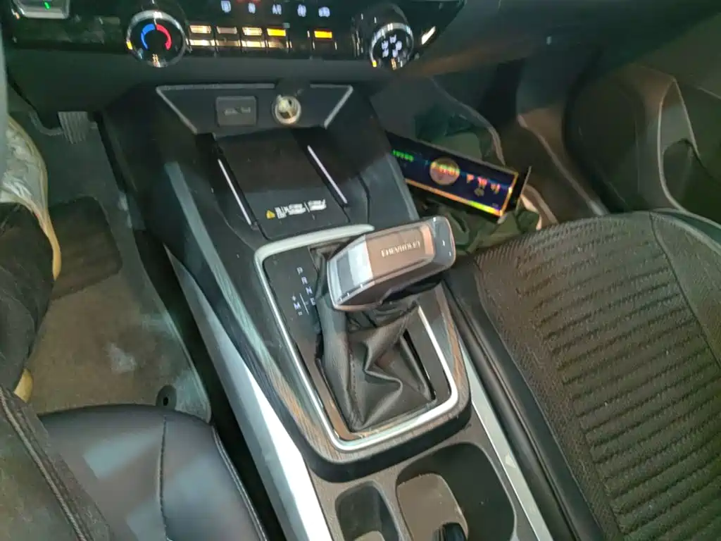 Chevrolet Monza — миниатюра 14
