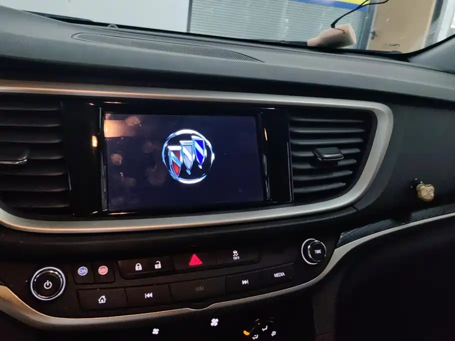 Buick Excelle — миниатюра 13