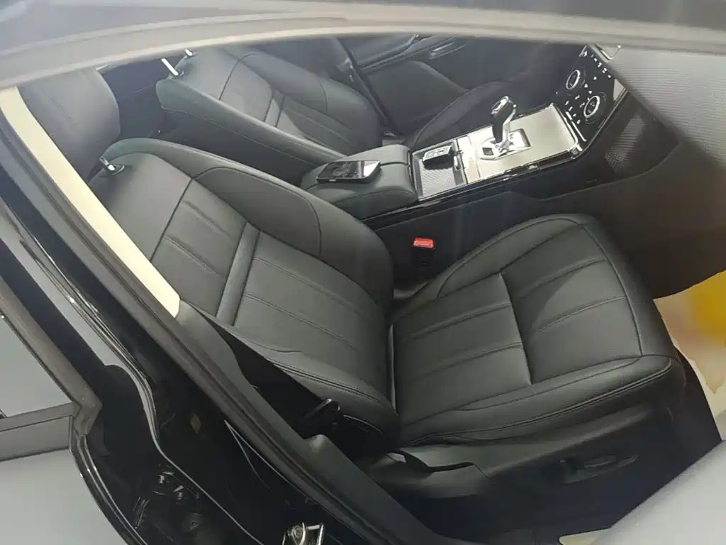 Land Rover Evoque — миниатюра 25