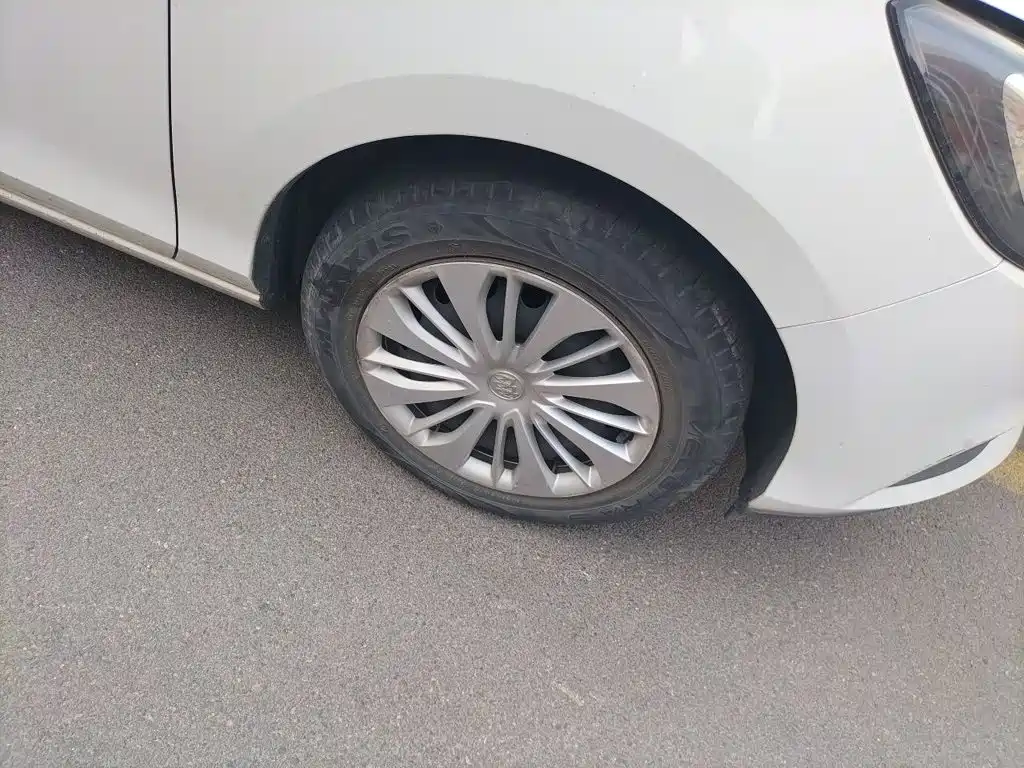 Buick Excelle — миниатюра 24
