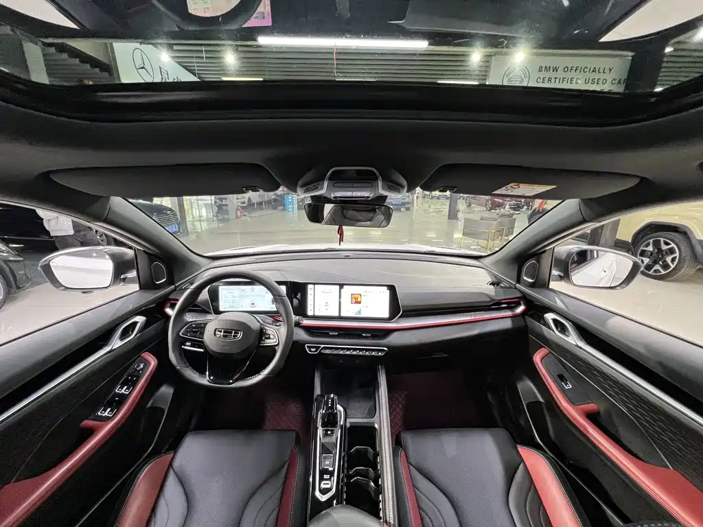 Geely Binyue — миниатюра 14