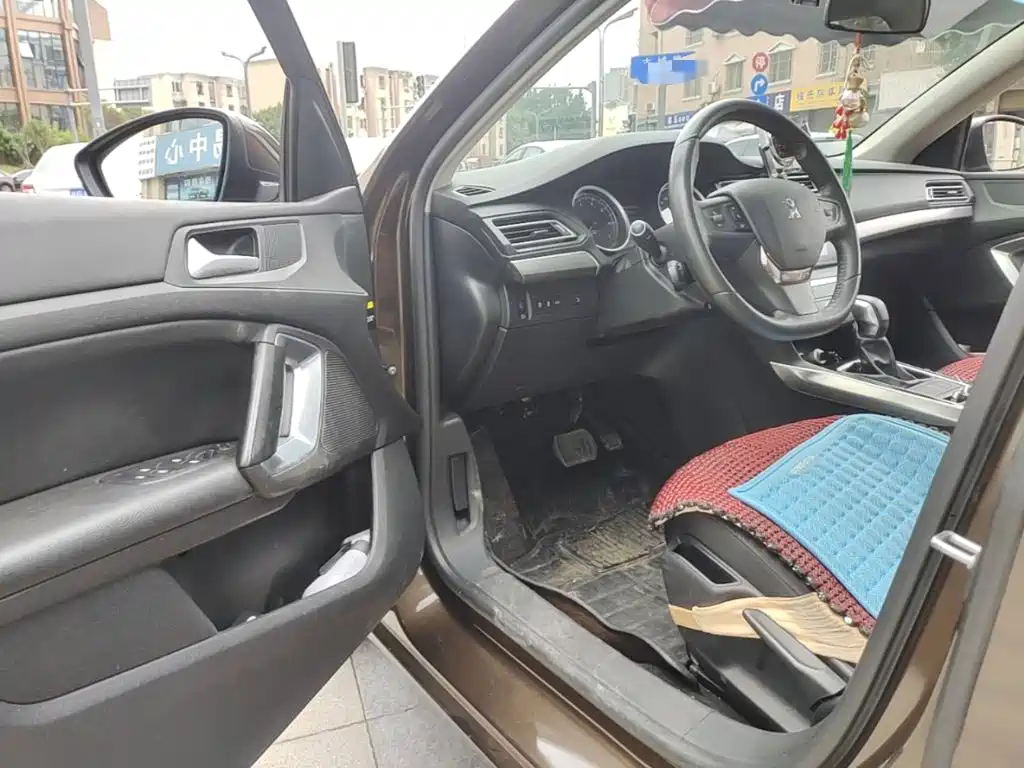 Peugeot 408 — миниатюра 16