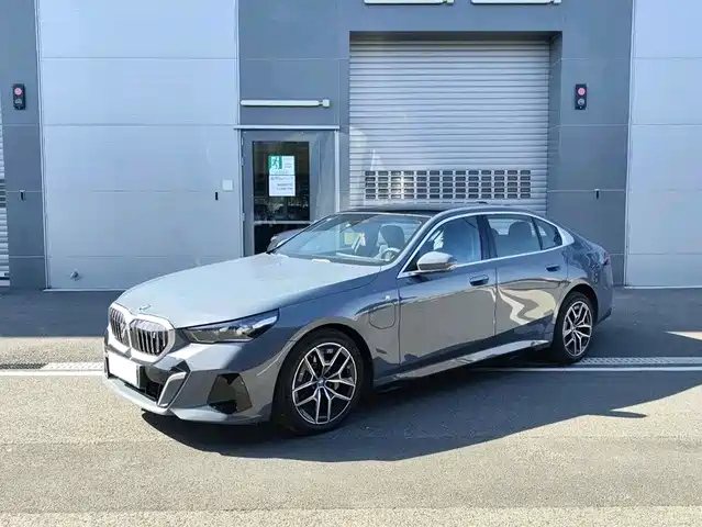 BMW I5 2024