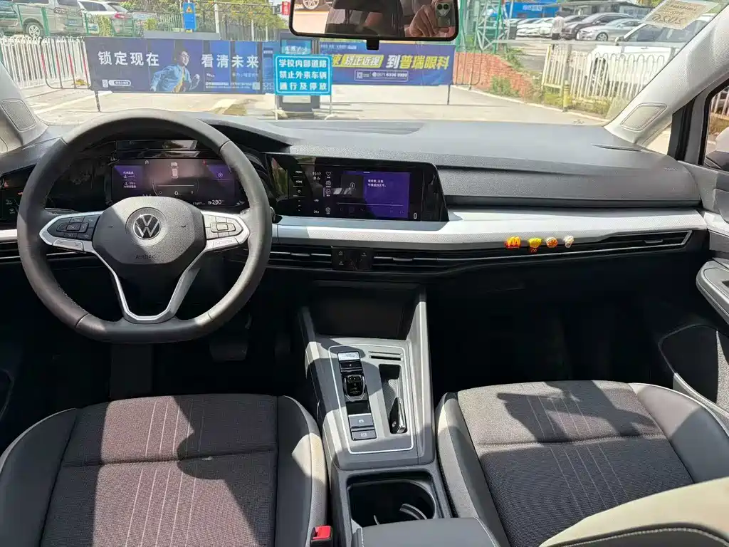 Volkswagen Golf — миниатюра 4