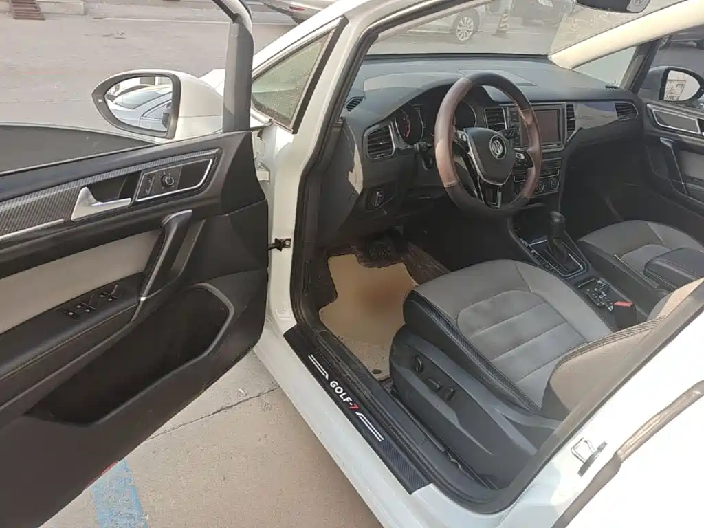 Volkswagen Golf Sportsvan — миниатюра 16