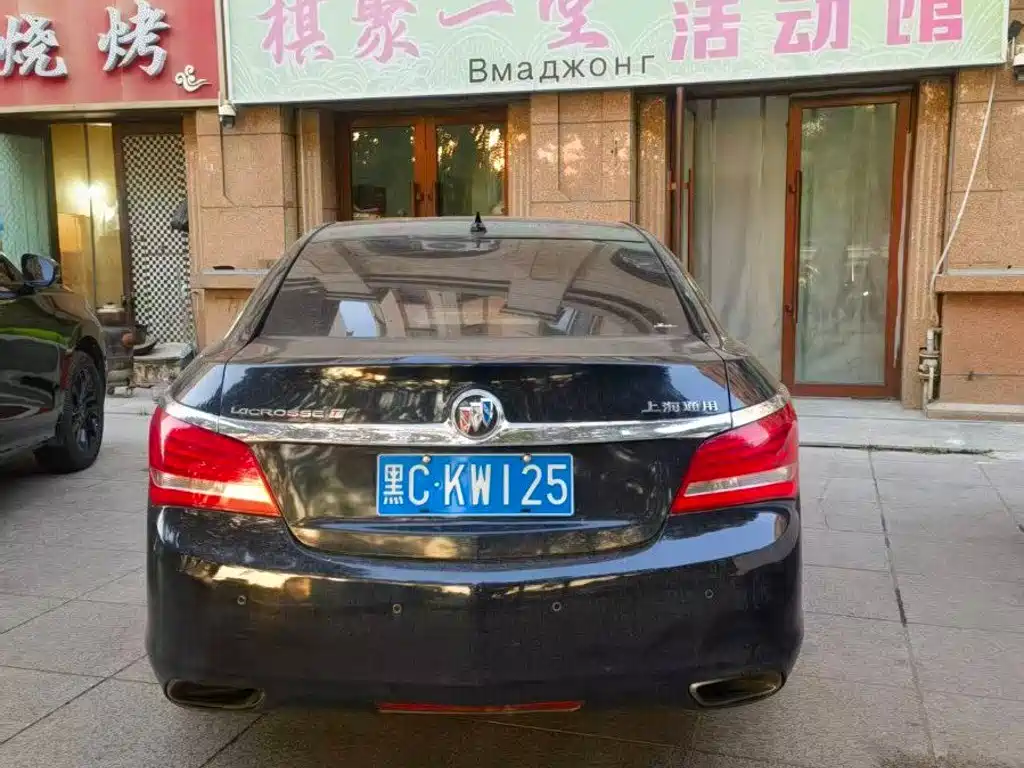Buick LaCrosse — миниатюра 7