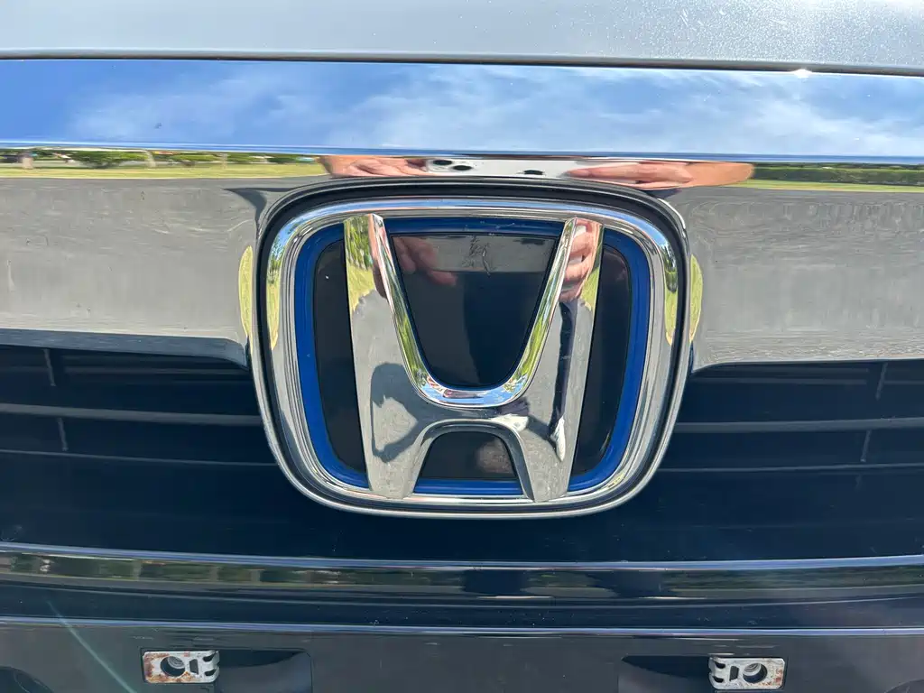 Honda Accord — миниатюра 14