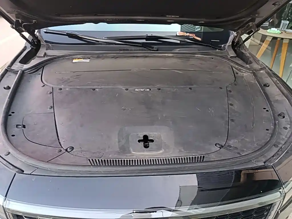 Li Auto Li ONE — миниатюра 20