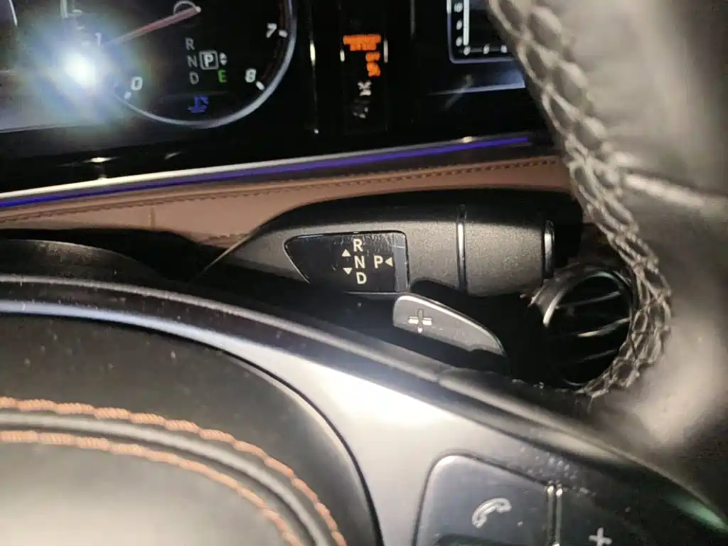 Mercedes-Benz S-Class — миниатюра 14