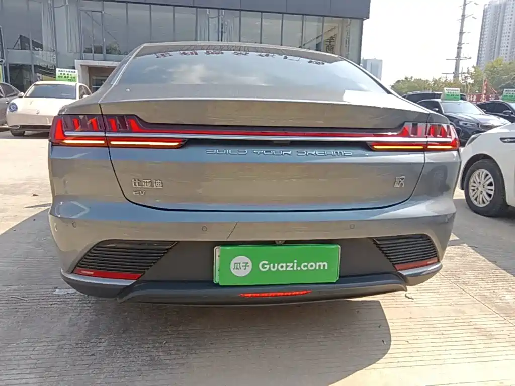 BYD Han — миниатюра 6
