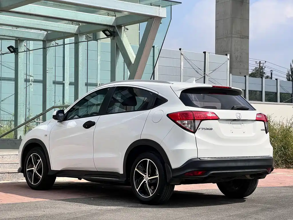 Honda Vezel — миниатюра 6