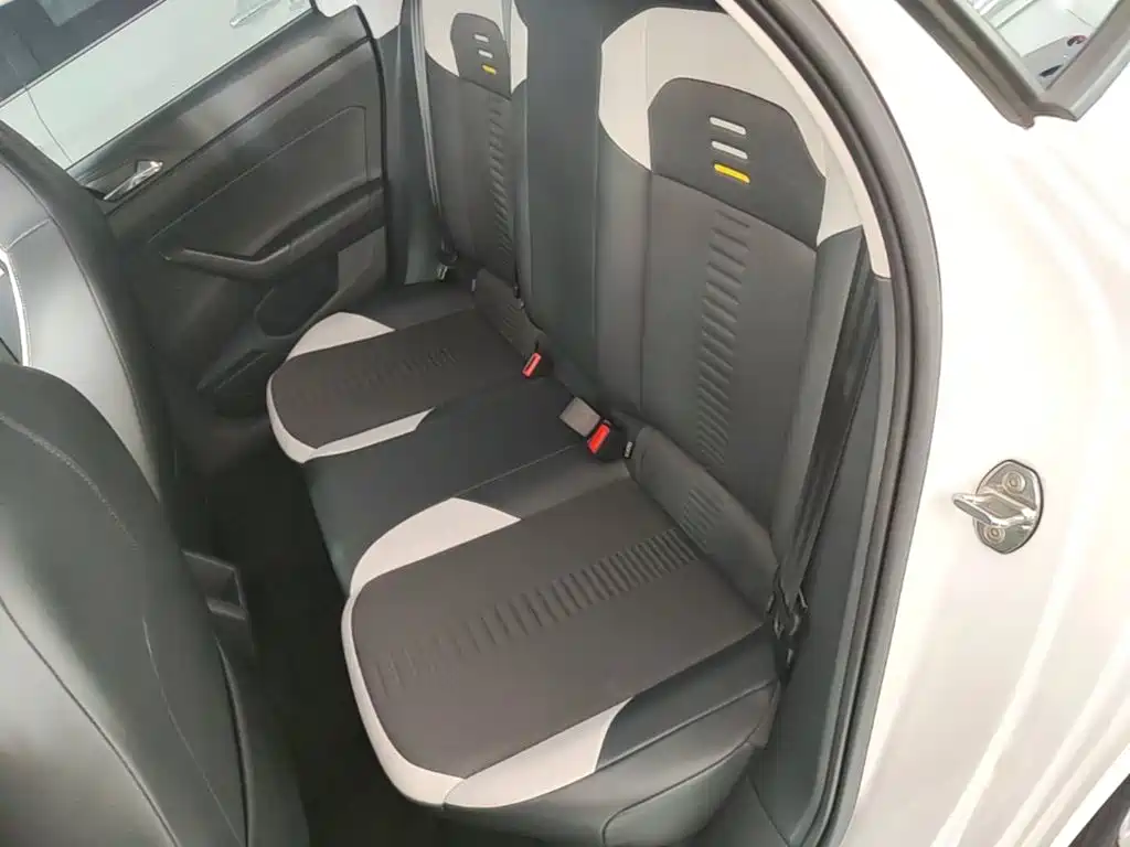 Volkswagen Polo — миниатюра 17