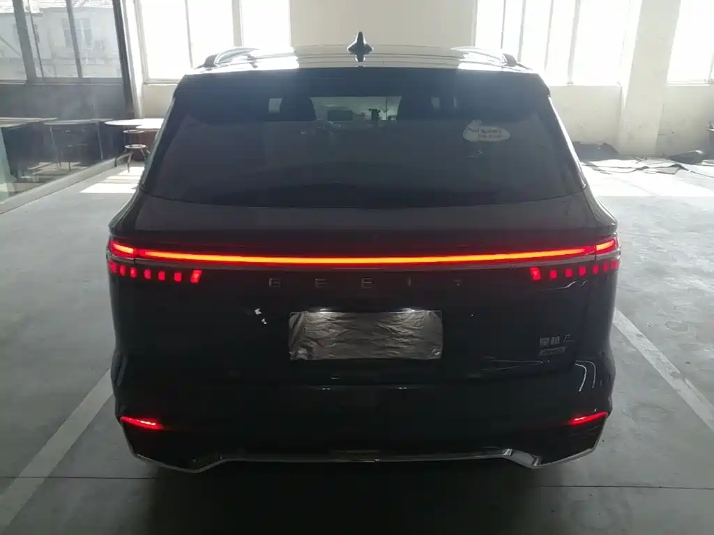Geely Xingyue L — миниатюра 6