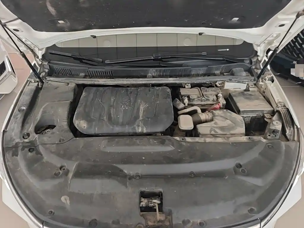 BYD MAX — миниатюра 20