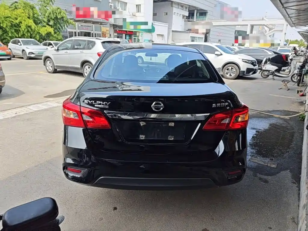 Nissan Sylphy — миниатюра 6