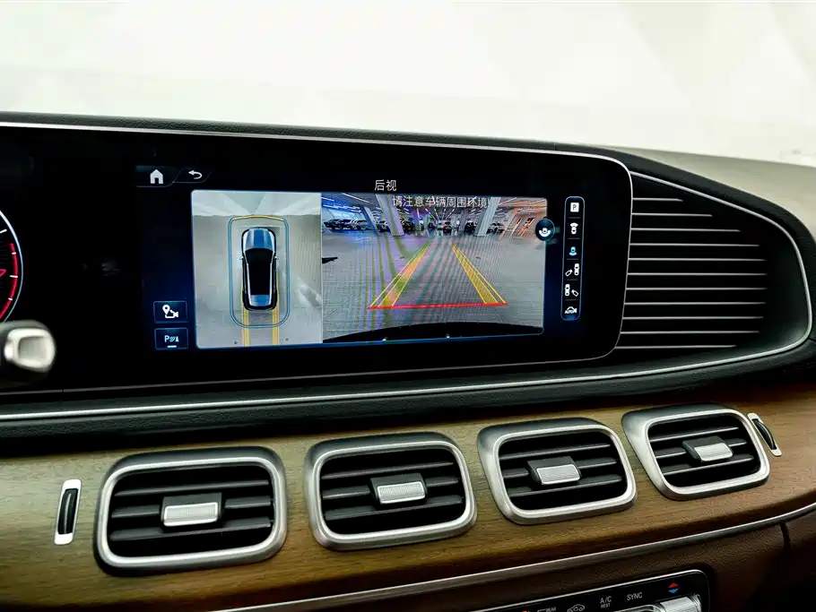 Mercedes-Benz GLE (Import) — миниатюра 9