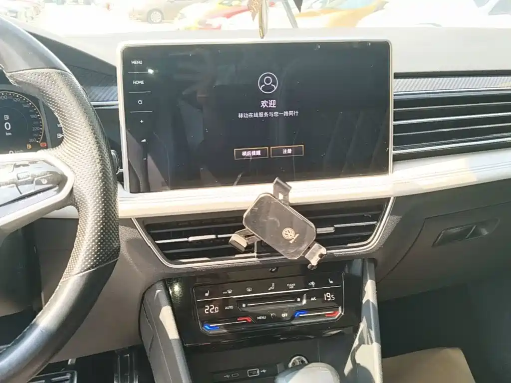Volkswagen Tiguan L — миниатюра 13