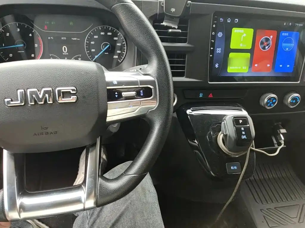 JMC JMC Fushun — миниатюра 10