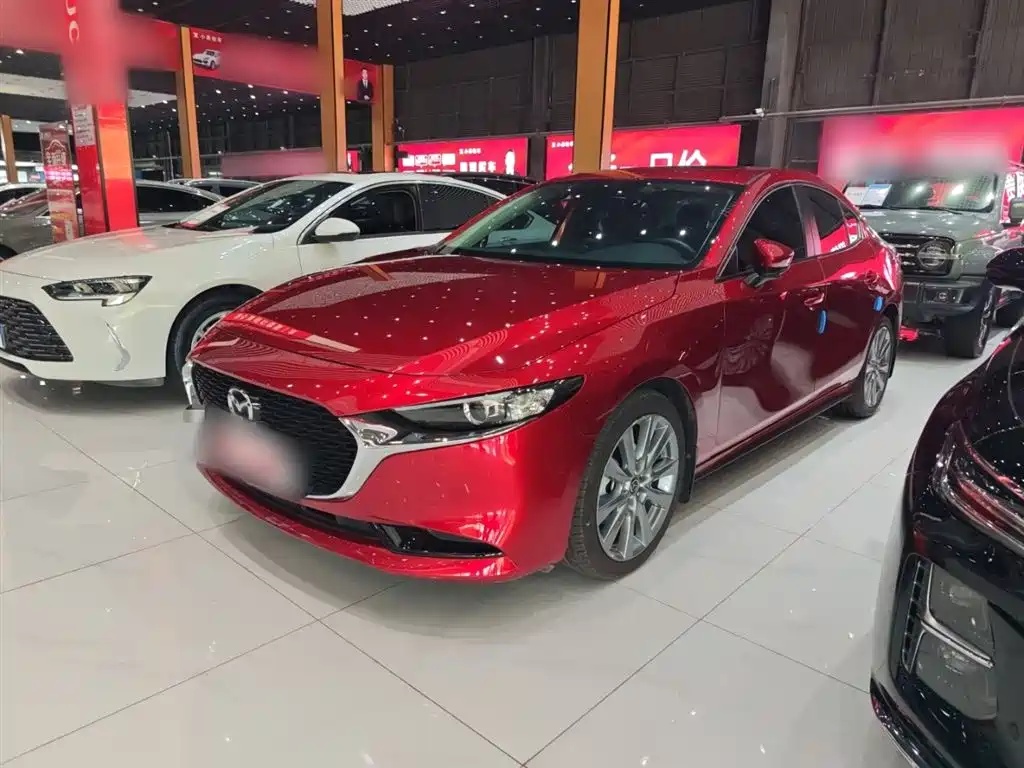 Купить Mazda 3 Axela
