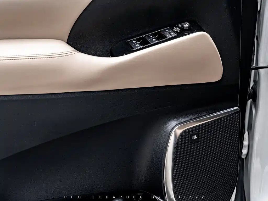 Toyota Alphard — фотографии объявления, Фото 11