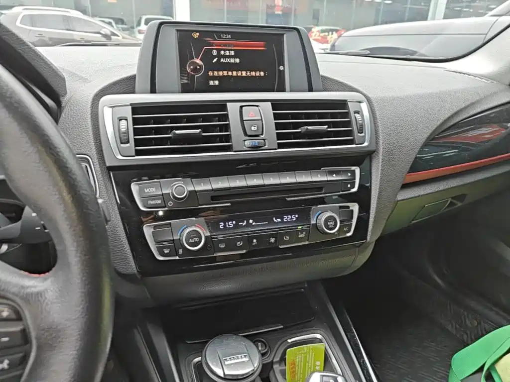 BMW 1 Series (Import) — миниатюра 13