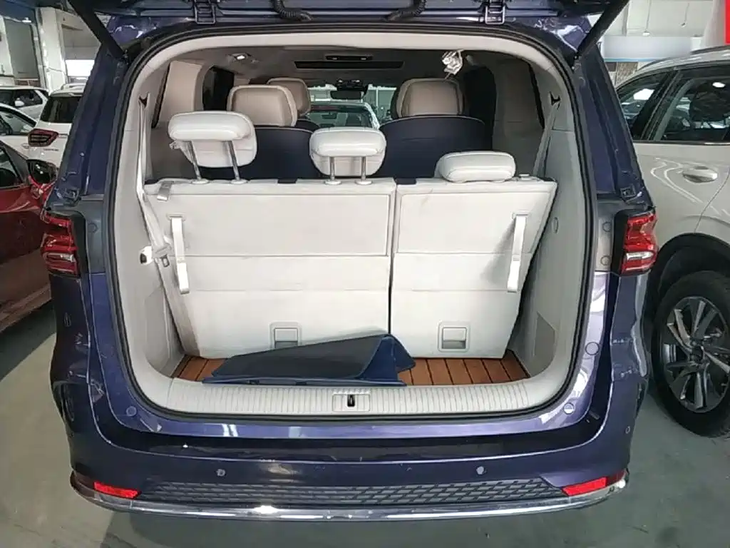 Roewe iMAX8 — миниатюра 19